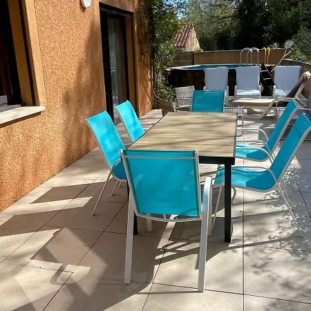 Salagou - Vue Sur Le - 34800 - 6-8 Pers - 100m2 *